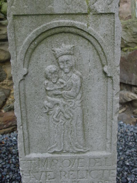 tombe de Maroye Le Wael et de Maroye delle Neufhaye (centre)